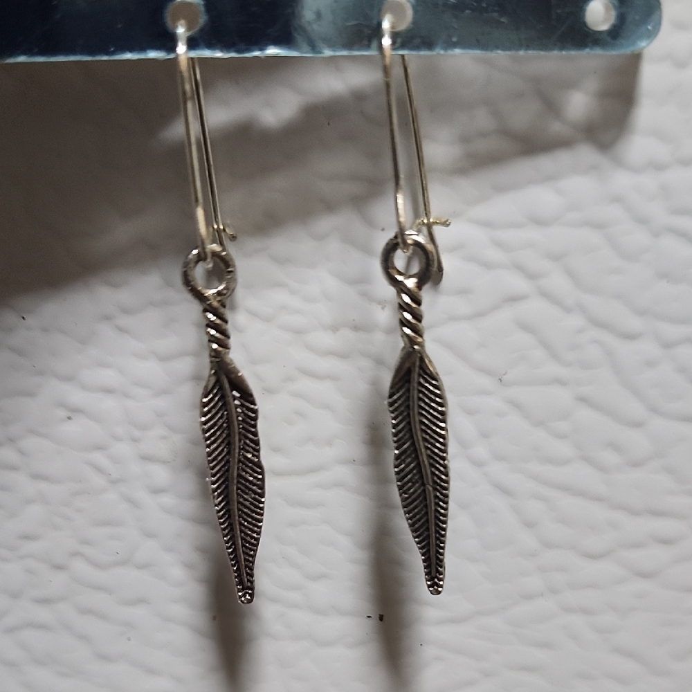 Handcrafted Whispering Feather Earrings - Picture 1 of 4